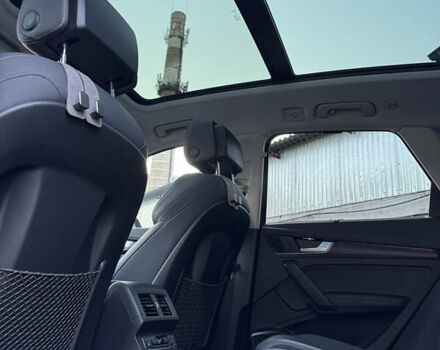 Сірий Ауді Ку 5, об'ємом двигуна 1.98 л та пробігом 25 тис. км за 39800 $, фото 35 на Automoto.ua