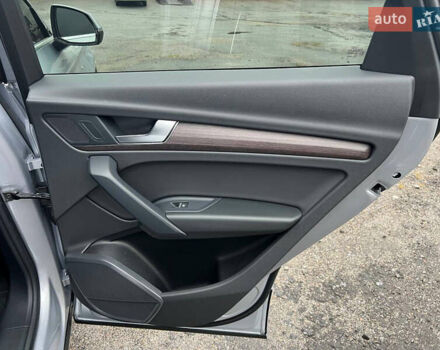 Серый Ауди Ку 5, объемом двигателя 1.98 л и пробегом 116 тыс. км за 33500 $, фото 25 на Automoto.ua