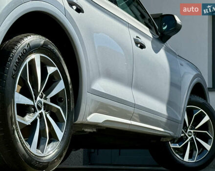 Сірий Ауді Ку 5, об'ємом двигуна 2 л та пробігом 23 тис. км за 39900 $, фото 52 на Automoto.ua