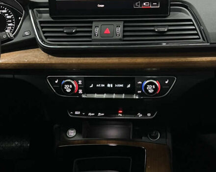 Серый Ауди Ку 5, объемом двигателя 1.98 л и пробегом 18 тыс. км за 34700 $, фото 33 на Automoto.ua