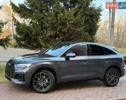 Серый Ауди Ку 5, объемом двигателя 1.97 л и пробегом 35 тыс. км за 59990 $, фото 2 на Automoto.ua