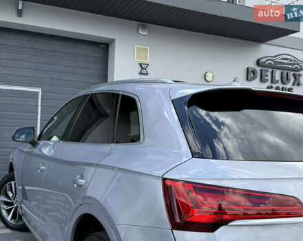 Сірий Ауді Ку 5, об'ємом двигуна 2 л та пробігом 23 тис. км за 39900 $, фото 47 на Automoto.ua