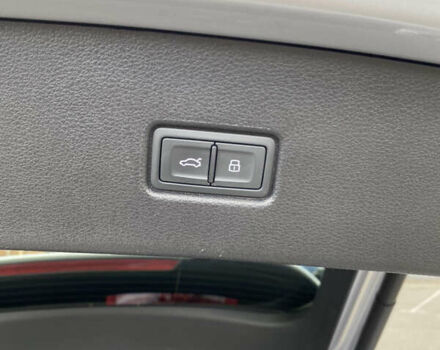 Серый Ауди Ку 5, объемом двигателя 1.98 л и пробегом 28 тыс. км за 38770 $, фото 17 на Automoto.ua