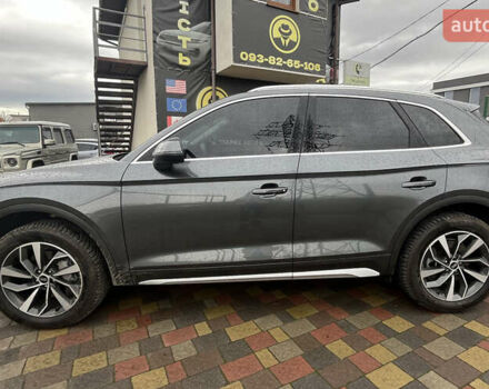 Серый Ауди Ку 5, объемом двигателя 1.98 л и пробегом 41 тыс. км за 37999 $, фото 3 на Automoto.ua