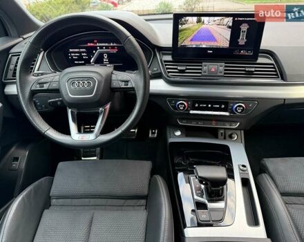 Серый Ауди Ку 5, объемом двигателя 1.97 л и пробегом 35 тыс. км за 59990 $, фото 49 на Automoto.ua