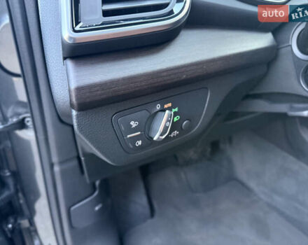 Серый Ауди Ку 5, объемом двигателя 1.98 л и пробегом 56 тыс. км за 37000 $, фото 14 на Automoto.ua