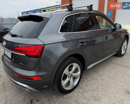 Серый Ауди Ку 5, объемом двигателя 1.98 л и пробегом 67 тыс. км за 40500 $, фото 5 на Automoto.ua