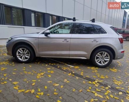 Серый Ауди Ку 5, объемом двигателя 1.98 л и пробегом 76 тыс. км за 31200 $, фото 5 на Automoto.ua