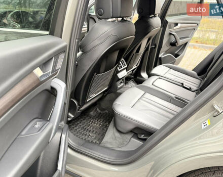 Серый Ауди Ку 5, объемом двигателя 1.98 л и пробегом 31 тыс. км за 39900 $, фото 23 на Automoto.ua