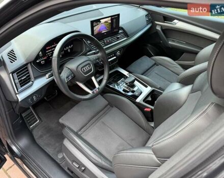 Серый Ауди Ку 5, объемом двигателя 1.97 л и пробегом 35 тыс. км за 59990 $, фото 18 на Automoto.ua