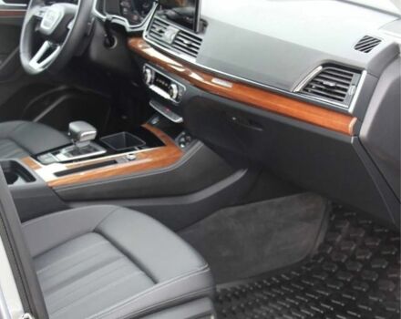 Сірий Ауді Ку 5, об'ємом двигуна 0 л та пробігом 32 тис. км за 17800 $, фото 12 на Automoto.ua