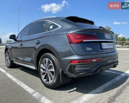 Ауди Ку 5 2022 в Киеве на Automoto.ua Серый Ауди Ку 5, объемом двигателя 1.97 л и пробегом 30 тыс. км за 55500 $, фото 5 на Automoto.ua