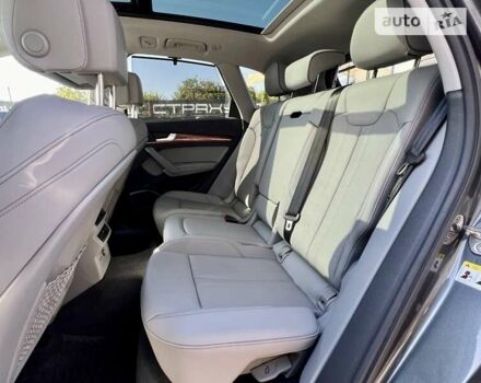 Серый Ауди Ку 5, объемом двигателя 1.98 л и пробегом 33 тыс. км за 44900 $, фото 35 на Automoto.ua