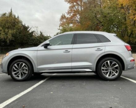 Сірий Ауді Ку 5, об'ємом двигуна 2 л та пробігом 22 тис. км за 37000 $, фото 2 на Automoto.ua