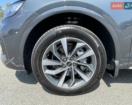 Ауди Ку 5 2022 в Киеве на Automoto.ua Серый Ауди Ку 5, объемом двигателя 1.97 л и пробегом 30 тыс. км за 55500 $, фото 4 на Automoto.ua