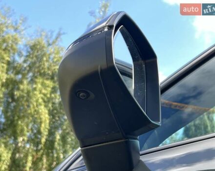 Серый Ауди Ку 5, объемом двигателя 2 л и пробегом 4 тыс. км за 57999 $, фото 35 на Automoto.ua