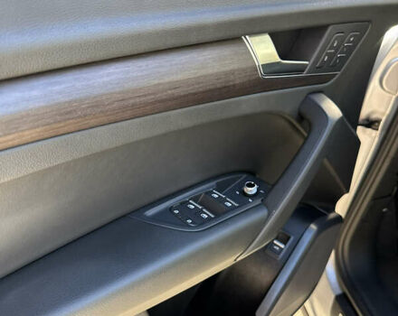 Ауді Ку 5 2022 у Одесі на Automoto.ua Сірий Ауді Ку 5, об'ємом двигуна 2 л та пробігом 48 тис. км за 52500 $, фото 14 на Automoto.ua