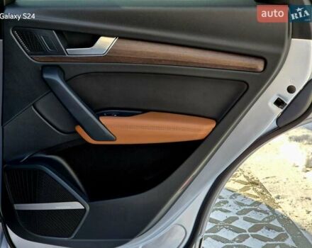 Серый Ауди Ку 5, объемом двигателя 1.98 л и пробегом 21 тыс. км за 38100 $, фото 29 на Automoto.ua