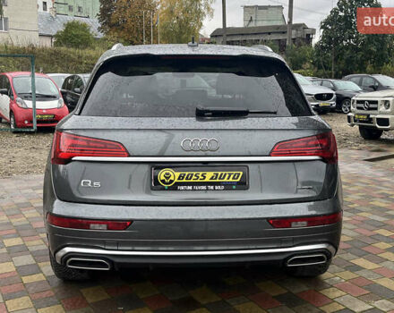 Серый Ауди Ку 5, объемом двигателя 1.98 л и пробегом 41 тыс. км за 37999 $, фото 5 на Automoto.ua