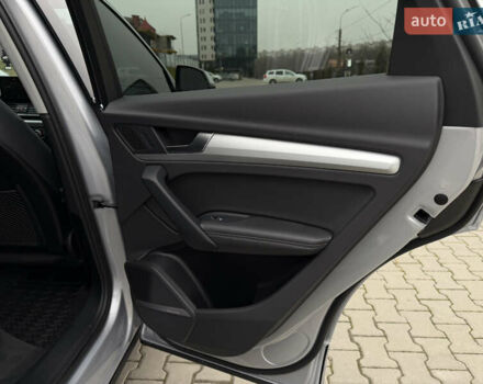 Серый Ауди Ку 5, объемом двигателя 2 л и пробегом 46 тыс. км за 33900 $, фото 38 на Automoto.ua