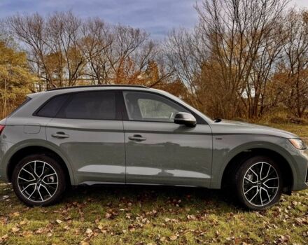 Серый Ауди Ку 5, объемом двигателя 2 л и пробегом 30 тыс. км за 23500 $, фото 2 на Automoto.ua