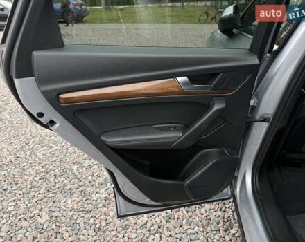 Серый Ауди Ку 5, объемом двигателя 1.98 л и пробегом 51 тыс. км за 37500 $, фото 21 на Automoto.ua