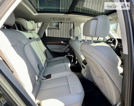 Серый Ауди Ку 5, объемом двигателя 1.98 л и пробегом 33 тыс. км за 44900 $, фото 49 на Automoto.ua