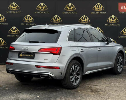 Серый Ауди Ку 5, объемом двигателя 1.98 л и пробегом 10 тыс. км за 42000 $, фото 5 на Automoto.ua