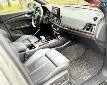 Серый Ауди Ку 5, объемом двигателя 1.98 л и пробегом 31 тыс. км за 39900 $, фото 19 на Automoto.ua