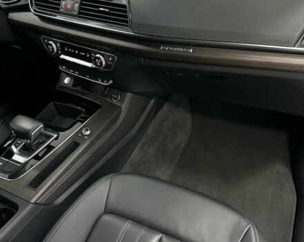 Серый Ауди Ку 5, объемом двигателя 1.98 л и пробегом 39 тыс. км за 44900 $, фото 17 на Automoto.ua