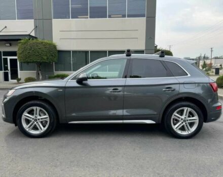 Сірий Ауді Ку 5, об'ємом двигуна 2 л та пробігом 30 тис. км за 27200 $, фото 3 на Automoto.ua