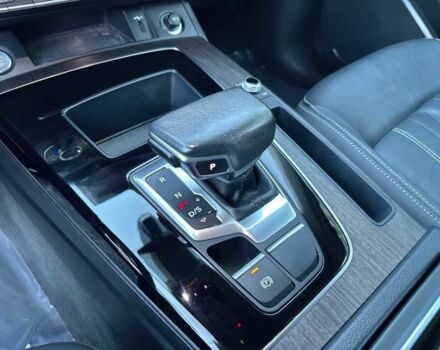 Серый Ауди Ку 5, объемом двигателя 2 л и пробегом 18 тыс. км за 14200 $, фото 7 на Automoto.ua