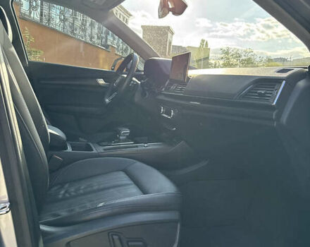 Ауді Ку 5 2022 у Одесі на Automoto.ua Сірий Ауді Ку 5, об'ємом двигуна 2 л та пробігом 48 тис. км за 52500 $, фото 12 на Automoto.ua