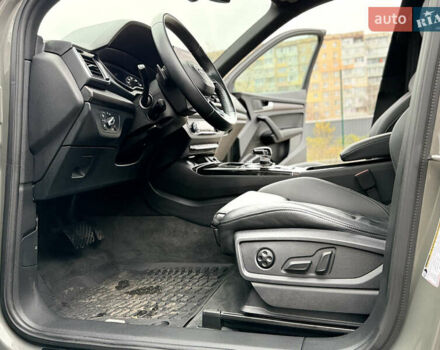 Серый Ауди Ку 5, объемом двигателя 1.98 л и пробегом 31 тыс. км за 39900 $, фото 21 на Automoto.ua