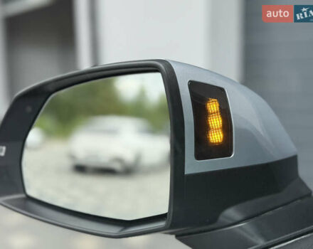 Сірий Ауді Ку 5, об'ємом двигуна 2 л та пробігом 23 тис. км за 39900 $, фото 125 на Automoto.ua