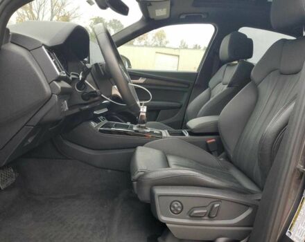 Серый Ауди Ку 5, объемом двигателя 2 л и пробегом 59 тыс. км за 19000 $, фото 6 на Automoto.ua