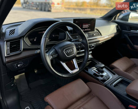 Сірий Ауді Ку 5, об'ємом двигуна 1.98 л та пробігом 38 тис. км за 38999 $, фото 11 на Automoto.ua