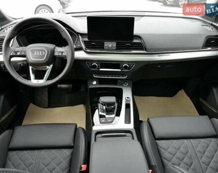 Сірий Ауді Ку 5, об'ємом двигуна 2 л та пробігом 19 тис. км за 62500 $, фото 7 на Automoto.ua