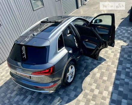 Серый Ауди Ку 5, объемом двигателя 1.98 л и пробегом 33 тыс. км за 44900 $, фото 88 на Automoto.ua