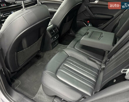 Сірий Ауді Ку 5, об'ємом двигуна 1.98 л та пробігом 494 тис. км за 42900 $, фото 14 на Automoto.ua