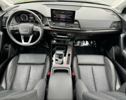 Сірий Ауді Ку 5, об'ємом двигуна 2 л та пробігом 28 тис. км за 27200 $, фото 9 на Automoto.ua