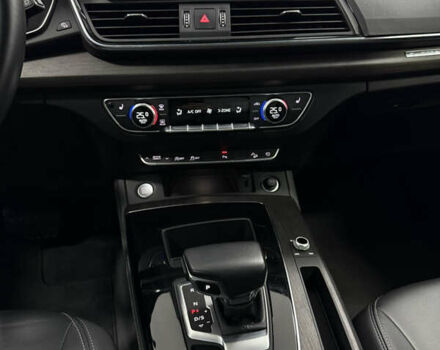 Серый Ауди Ку 5, объемом двигателя 1.98 л и пробегом 39 тыс. км за 44900 $, фото 22 на Automoto.ua