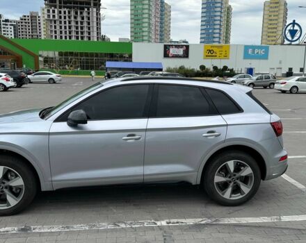 Сірий Ауді Ку 5, об'ємом двигуна 2 л та пробігом 13 тис. км за 44900 $, фото 2 на Automoto.ua