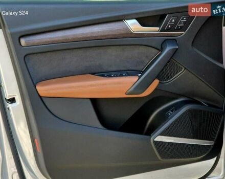 Серый Ауди Ку 5, объемом двигателя 1.98 л и пробегом 21 тыс. км за 38100 $, фото 17 на Automoto.ua