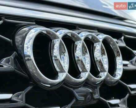 Сірий Ауді Ку 5, об'ємом двигуна 2 л та пробігом 23 тис. км за 39900 $, фото 30 на Automoto.ua