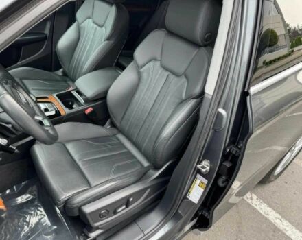 Сірий Ауді Ку 5, об'ємом двигуна 2 л та пробігом 30 тис. км за 27200 $, фото 10 на Automoto.ua