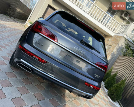 Серый Ауди Ку 5, объемом двигателя 1.97 л и пробегом 51 тыс. км за 55500 $, фото 31 на Automoto.ua