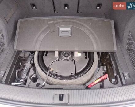 Серый Ауди Ку 5, объемом двигателя 1.98 л и пробегом 76 тыс. км за 31200 $, фото 31 на Automoto.ua