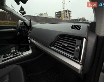 Серый Ауди Ку 5, объемом двигателя 2 л и пробегом 46 тыс. км за 33900 $, фото 43 на Automoto.ua