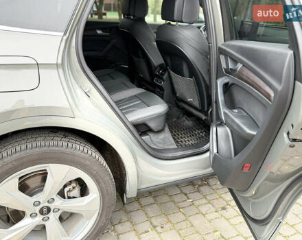 Серый Ауди Ку 5, объемом двигателя 1.98 л и пробегом 31 тыс. км за 39900 $, фото 20 на Automoto.ua